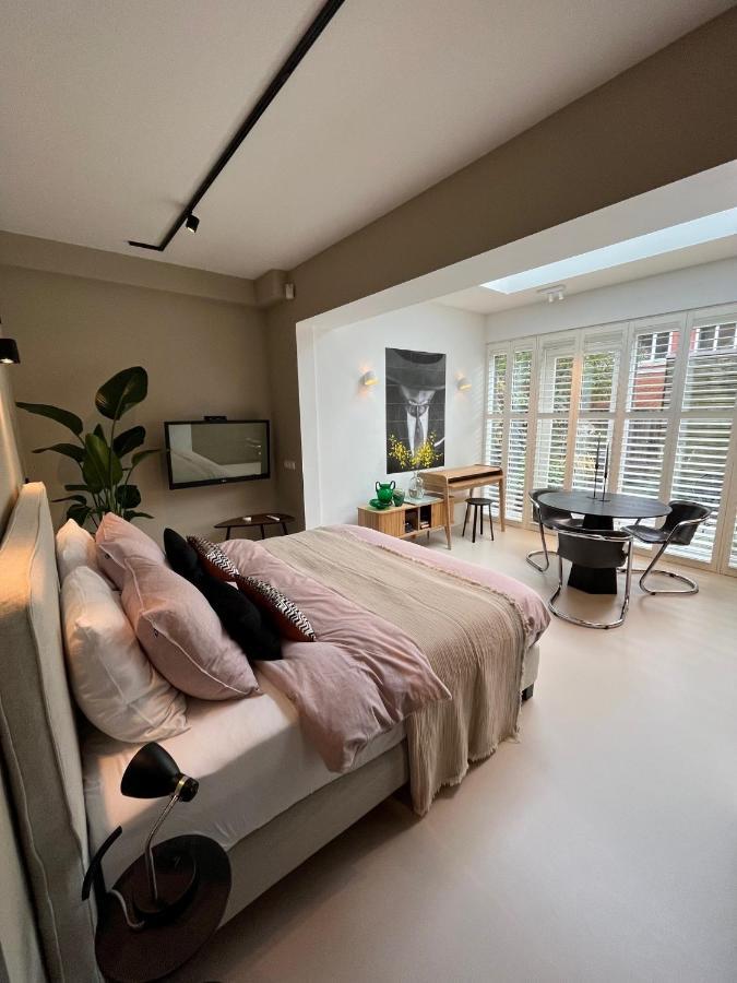 B&B Urban Oasis Amsterdam Bagian luar foto
