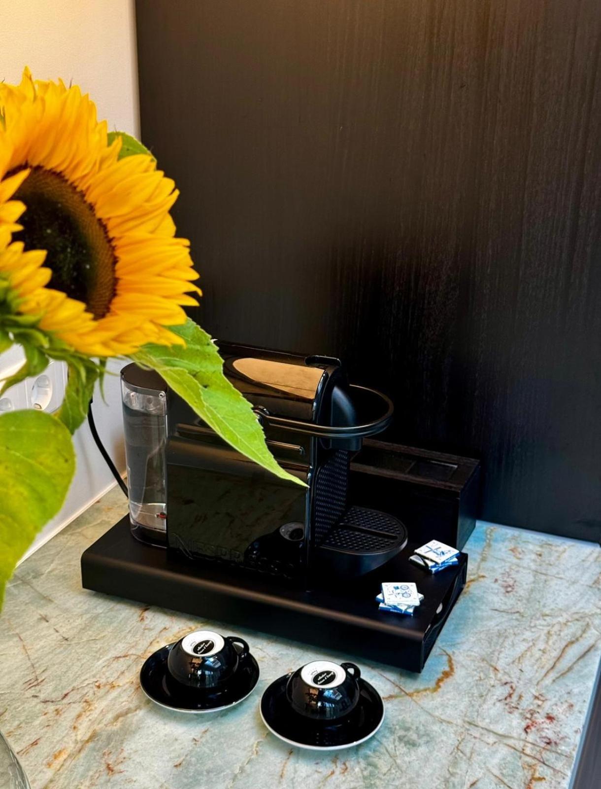 B&B Urban Oasis Amsterdam Bagian luar foto